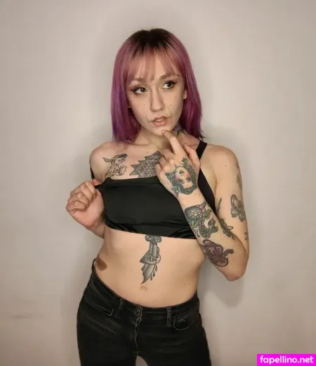 Redfoxy12 OnlyFans Thumbnail #u4OhcXQJnD