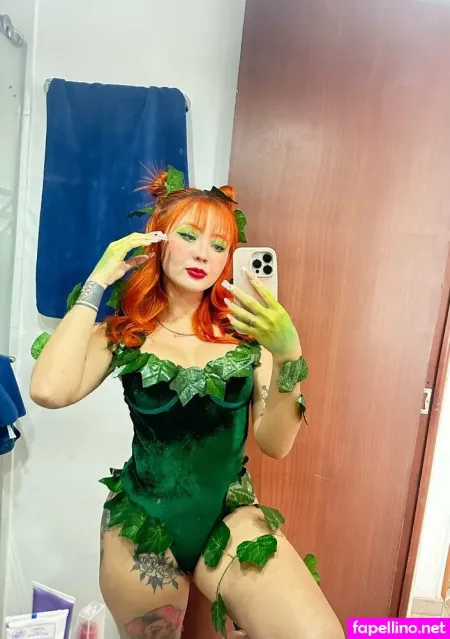 Redgingerflame OnlyFans Thumbnail #eUKuXXHFWh