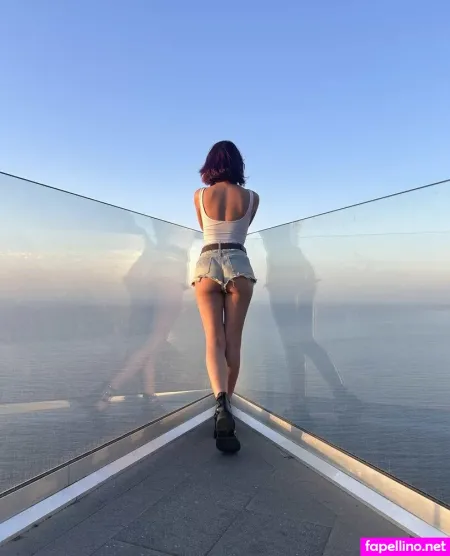 Redhead Cupcake 1 Main Profile Photo