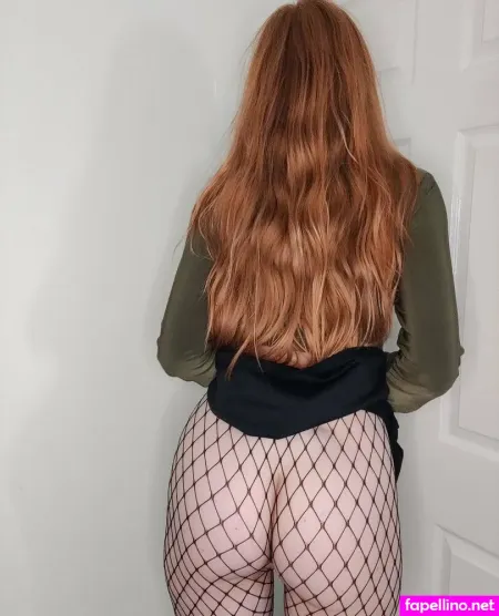 Redhead Elle OnlyFans Thumbnail #a4xWGdsY8Y