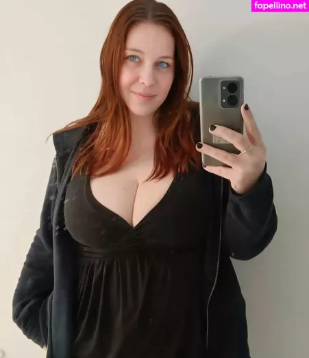 Redheadanne OnlyFans Thumbnail #OyNUV93Knw