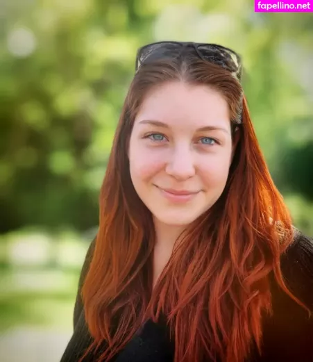 Redheadanne OnlyFans Thumbnail #TjOteHm3OP