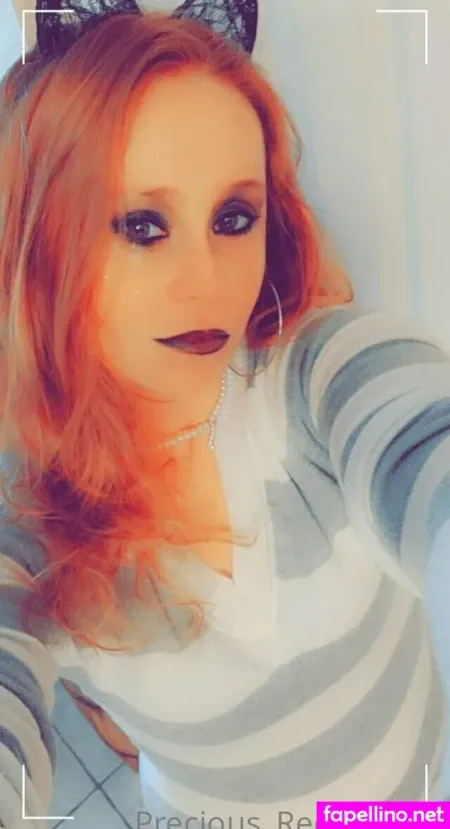 Redheadbeauty2222 OnlyFans Thumbnail #1aH8ATgqTN