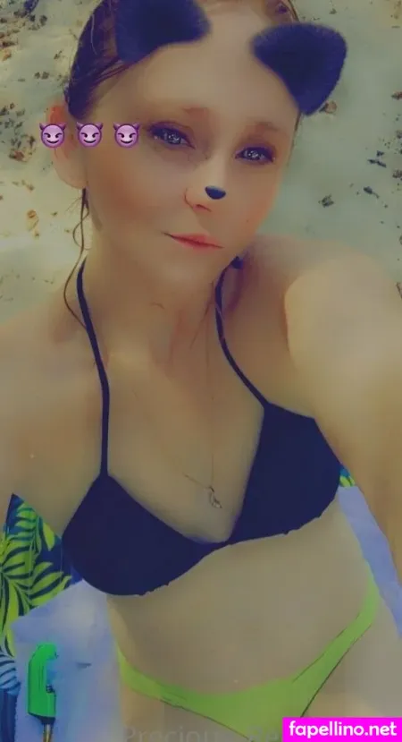 Redheadbeauty2222 OnlyFans Thumbnail #PhFzFgKmFW