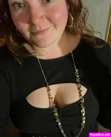 Redheadmomma1293 OnlyFans Thumbnail #RMPg8gWrOB