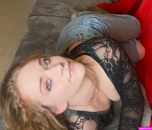 Redheadoceaneyes OnlyFans Thumbnail #UGJoiEktsS