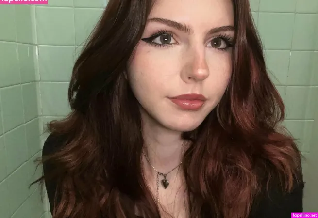 Redheadslvt 3 OnlyFans Thumbnail #zxDtT6tJTx