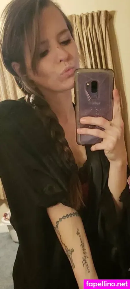 Redheadxlayla OnlyFans Thumbnail #7ZFTmZjtv0