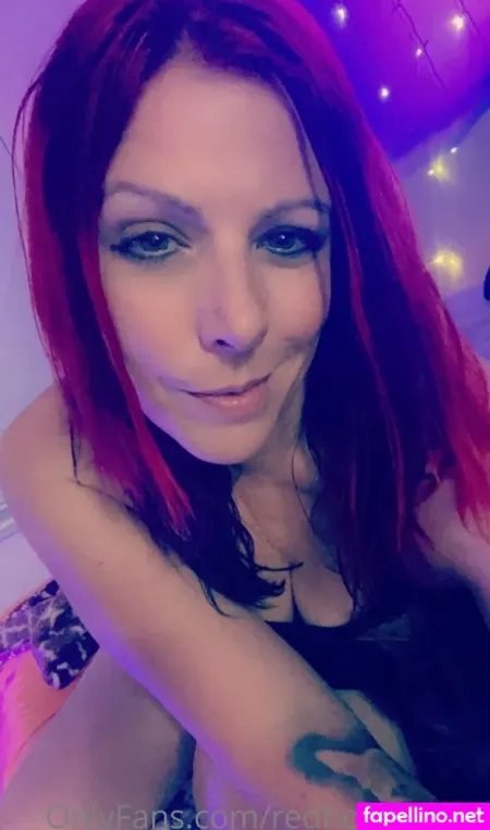 Redhothotwife OnlyFans Thumbnail #868jIDQZmT