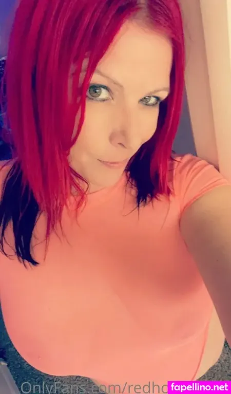 Redhothotwife OnlyFans Thumbnail #kEsO5Uuuqu