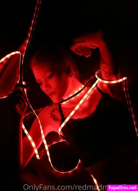 Redmadmoodfree OnlyFans Thumbnail #WB9KegmcG0