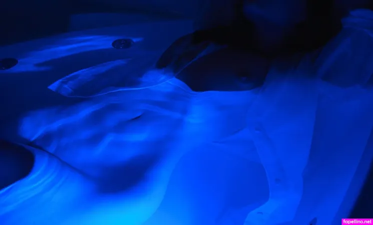 Redmarceline OnlyFans Thumbnail #IxMZ3ZmDmd