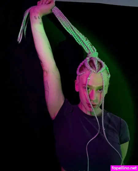 Redmelanie OnlyFans Thumbnail #fi3UMXHQCs