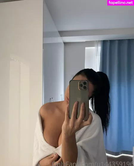 Redona Koci OnlyFans Thumbnail #32z8YIZ2R4