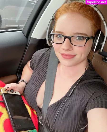 Redpandaeyes OnlyFans Thumbnail #5oT6oovcrs