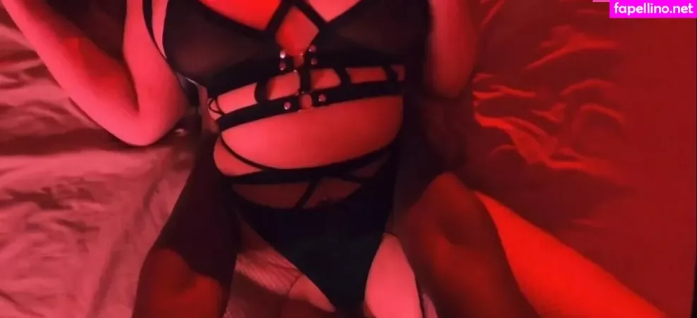 Redr00m OnlyFans Thumbnail #M3xvhkTkxE