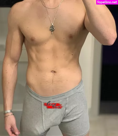 Redriotfree OnlyFans Thumbnail #zJxVNVCTip