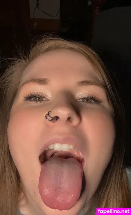 Redsclassifieds OnlyFans Thumbnail #7KxMtJn8hP