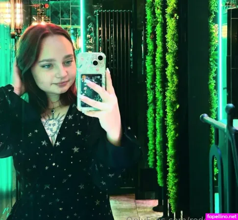 Redsirennn OnlyFans Thumbnail #3WtgxijmQf