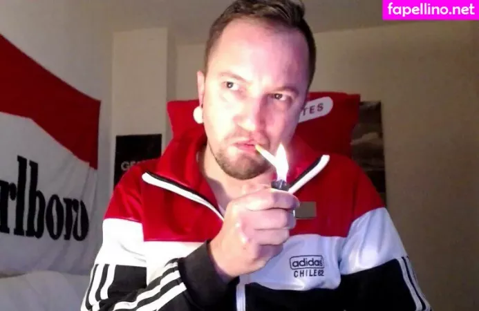 Redsntrainers OnlyFans Thumbnail #kfszU3s8tn