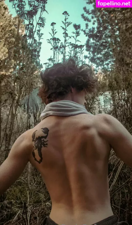 Redsreferences OnlyFans Thumbnail #0W6mF5sesB