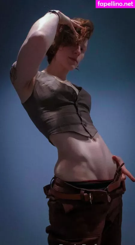 Redsreferences OnlyFans Thumbnail #J83m0duumF