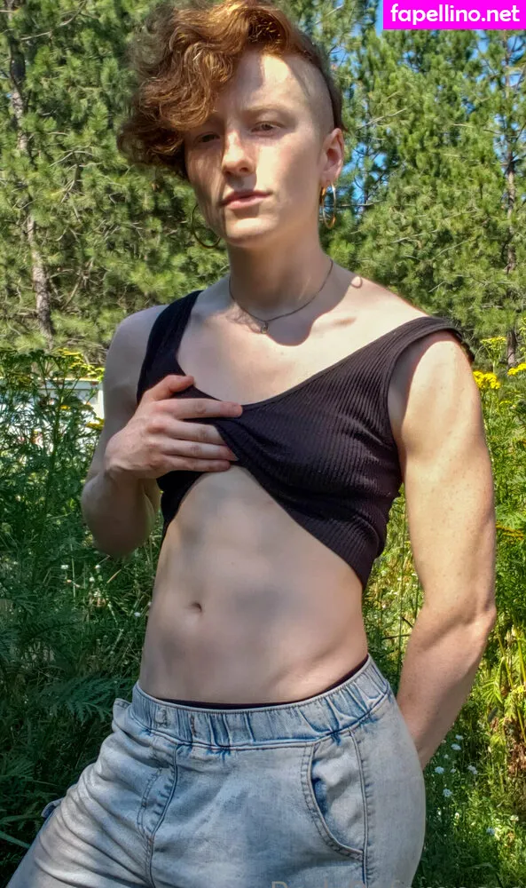 reddoodles2, reddoodlesart, redsreferences Nude Leaked OnlyFans Photo #yFY2R1DcVy