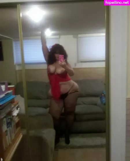 Redvelet6877 OnlyFans Thumbnail #HI50LHEYcO