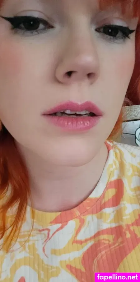 Redvelvetwoman OnlyFans Thumbnail #7mi2SnDoUT