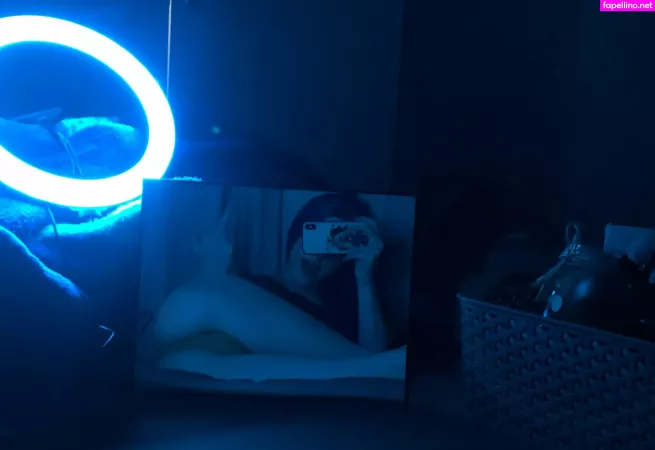 Redvixenxxxx OnlyFans Thumbnail #OQOZxt8r4M