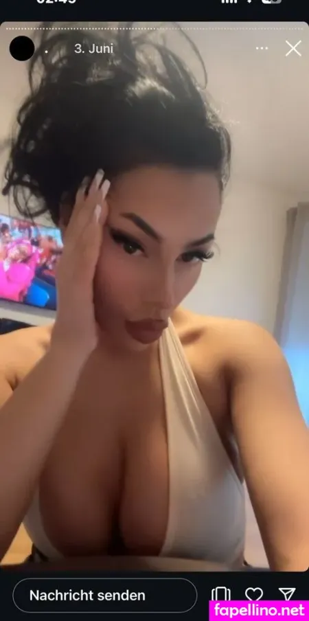 Reealmina OnlyFans Thumbnail #JgKw3SvzUI