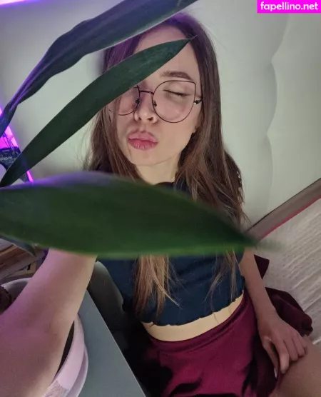 Reebeeca OnlyFans Thumbnail #EGCOLfDdZd