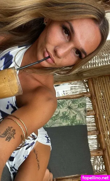 Reece Oliver OnlyFans Thumbnail #mOtDrLX1BO