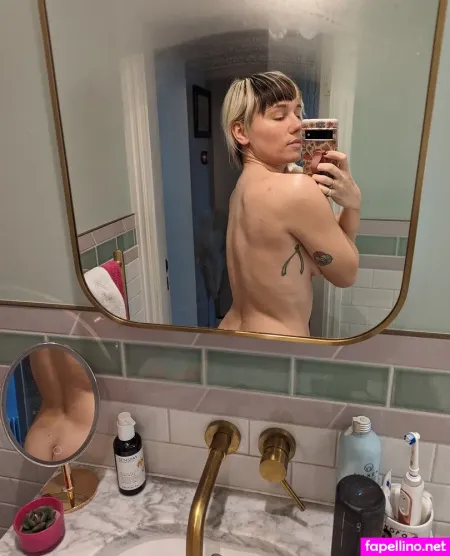 Reed Amber 3 OnlyFans Thumbnail #5m4h2fcULv