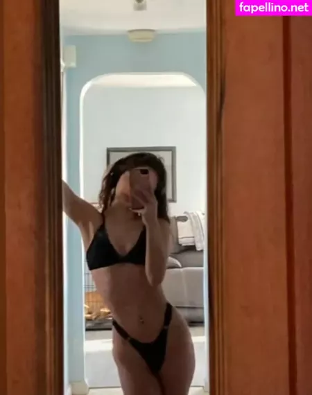 Reese Robbins 1 OnlyFans Thumbnail #241qXZEiZk