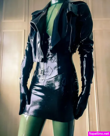 Reflexion Latex OnlyFans Thumbnail #FSYcLGytS0