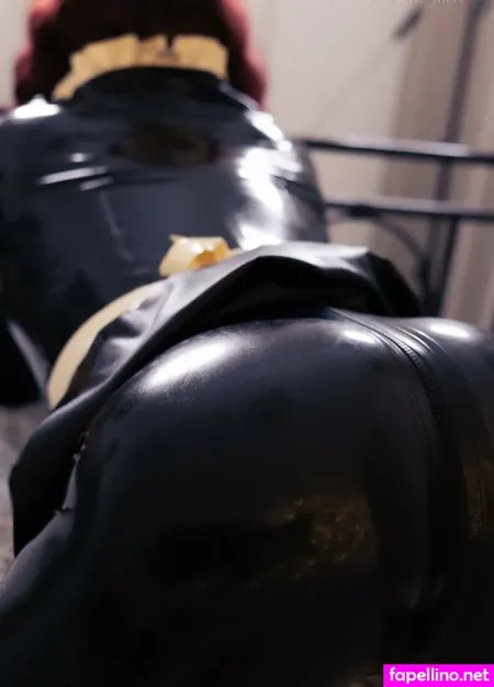 Reflexion Latex OnlyFans Thumbnail #zhFst2YeZ1