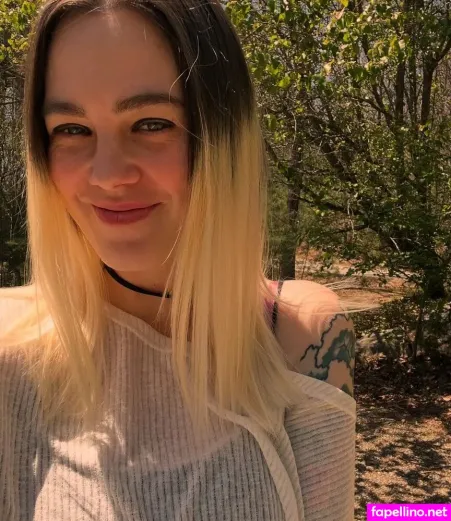 Regan Meek OnlyFans Thumbnail #Qp7jqYKgEi