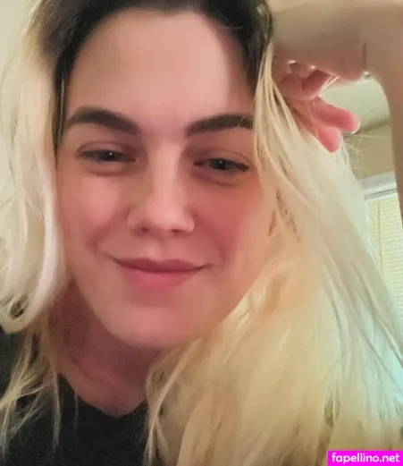 Regan Meek OnlyFans Thumbnail #dfUbNDTS35