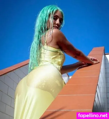 Regina Hixt OnlyFans Thumbnail #6YjDg45xsL