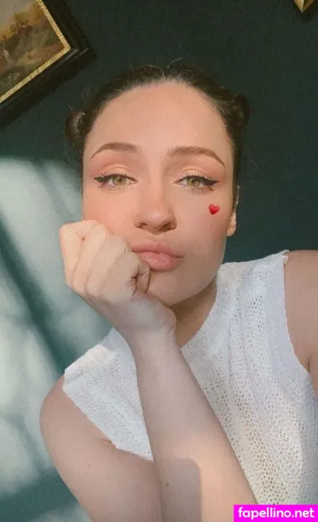 Regina Hixt OnlyFans Thumbnail #fKRCgjMvpz