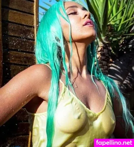 Regina Hixt OnlyFans Thumbnail #vCUCrQ3Rt2