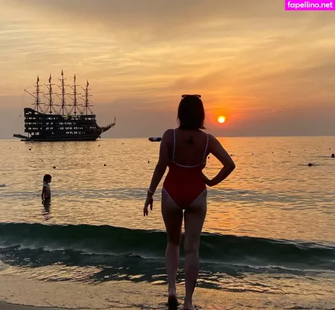 Regina Rodnova OnlyFans Thumbnail #Gfzoa21KKg