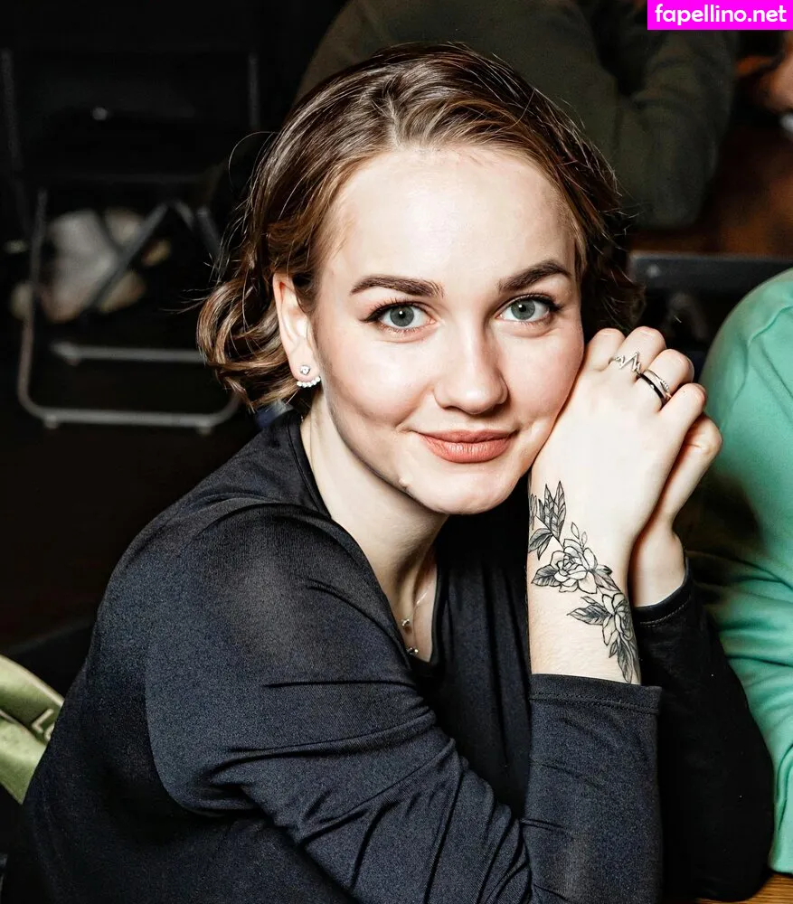 regina2712, regina7317, rodnova_1999 Nude Leaked OnlyFans Photo #dut89HC6hh