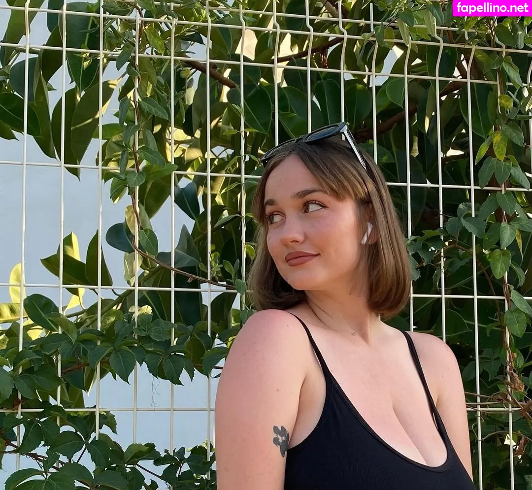 regina2712, regina7317, rodnova_1999 Nude Leaked OnlyFans Photo #mu5252SAwt