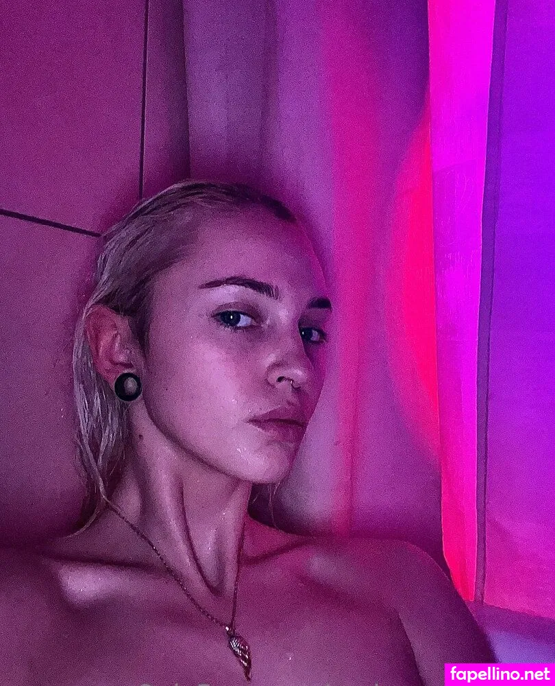 reginasaharxoxo, sahar_regina Nude Leaked OnlyFans Photo #Ihw5X8EVPE