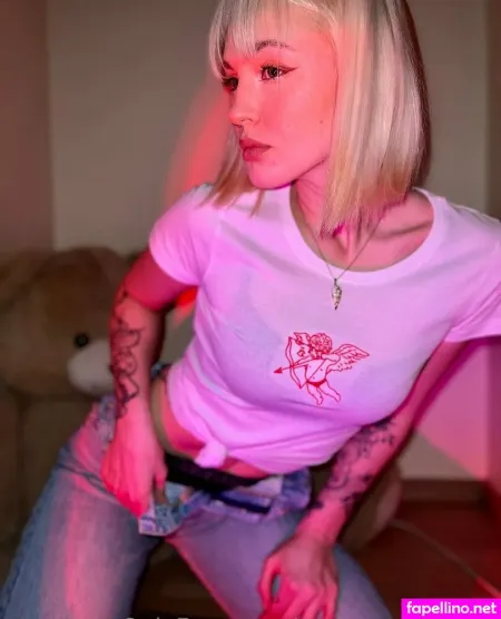 Regina Sahar OnlyFans Thumbnail #KHazIVsOIX