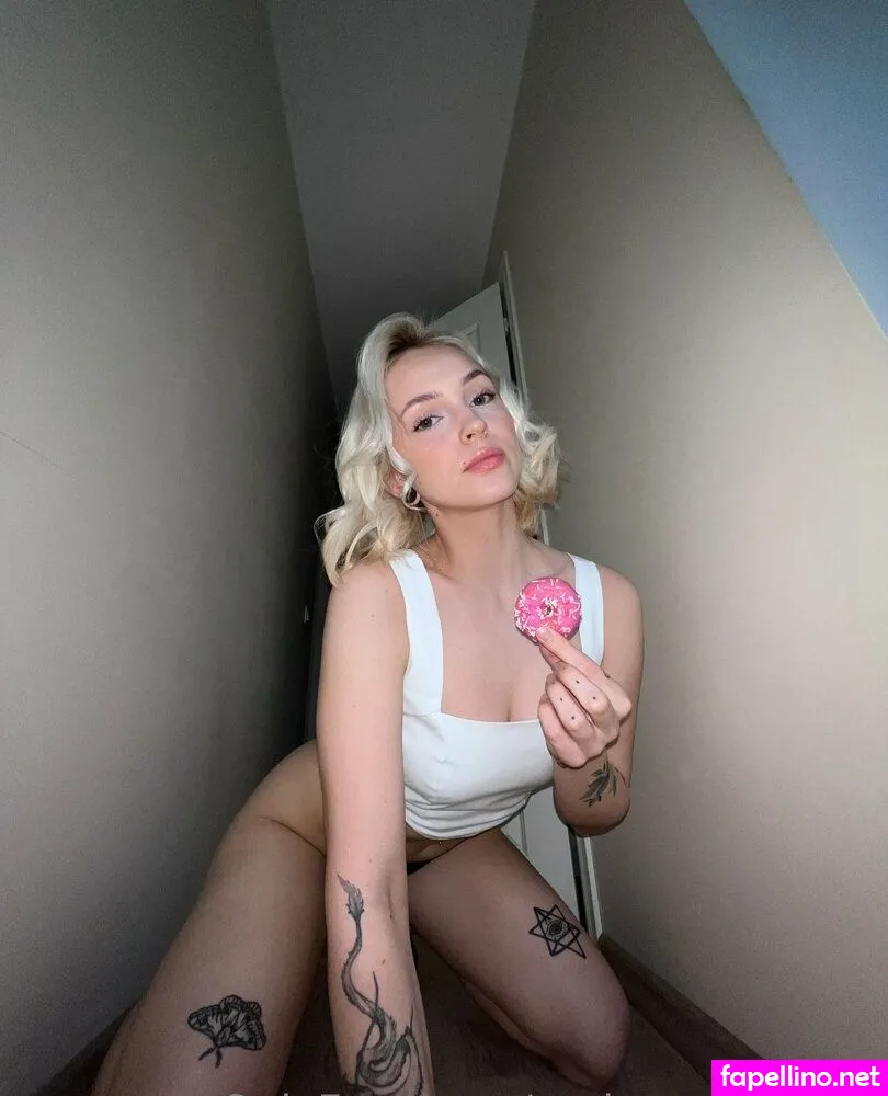 reginasaharxoxo, sahar_regina Nude Leaked OnlyFans Photo #UMwJBTUslA