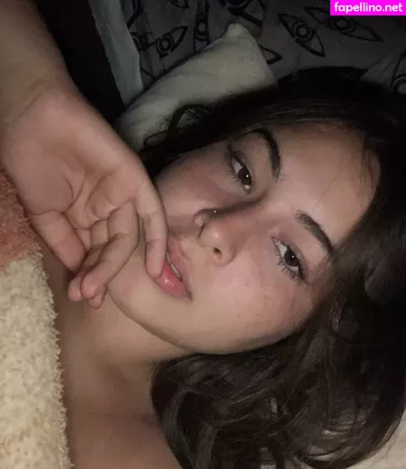 Regina Schneider OnlyFans Thumbnail #uUPKnMflkN