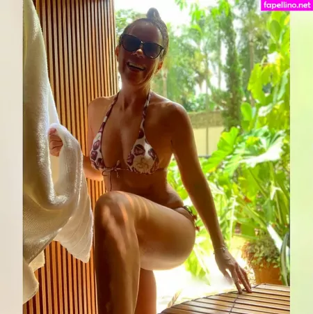 Regina Volpato OnlyFans Thumbnail #AcNc31PeOt